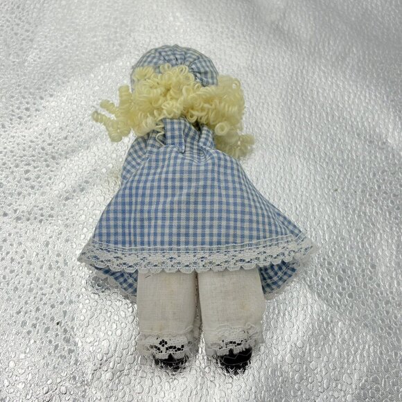 VTG Handmade Clothespin Doll Wooden Peg Girl Blue Check Dress Bonnet Farmhouse - Picture 6 of 10